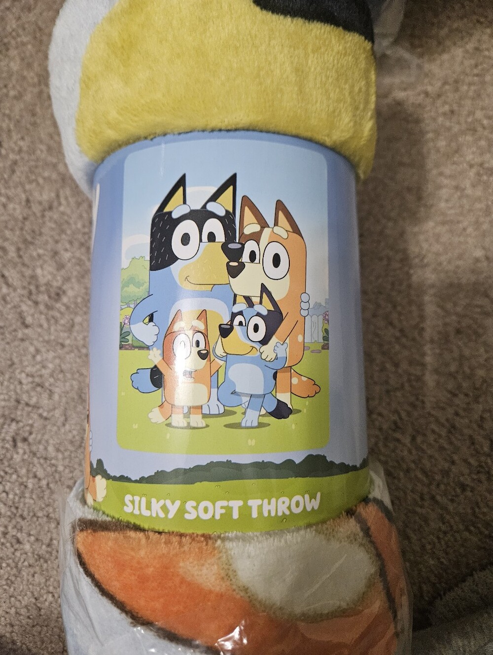 Bluey Kids Plush Blanket - Light Blue & Yellow